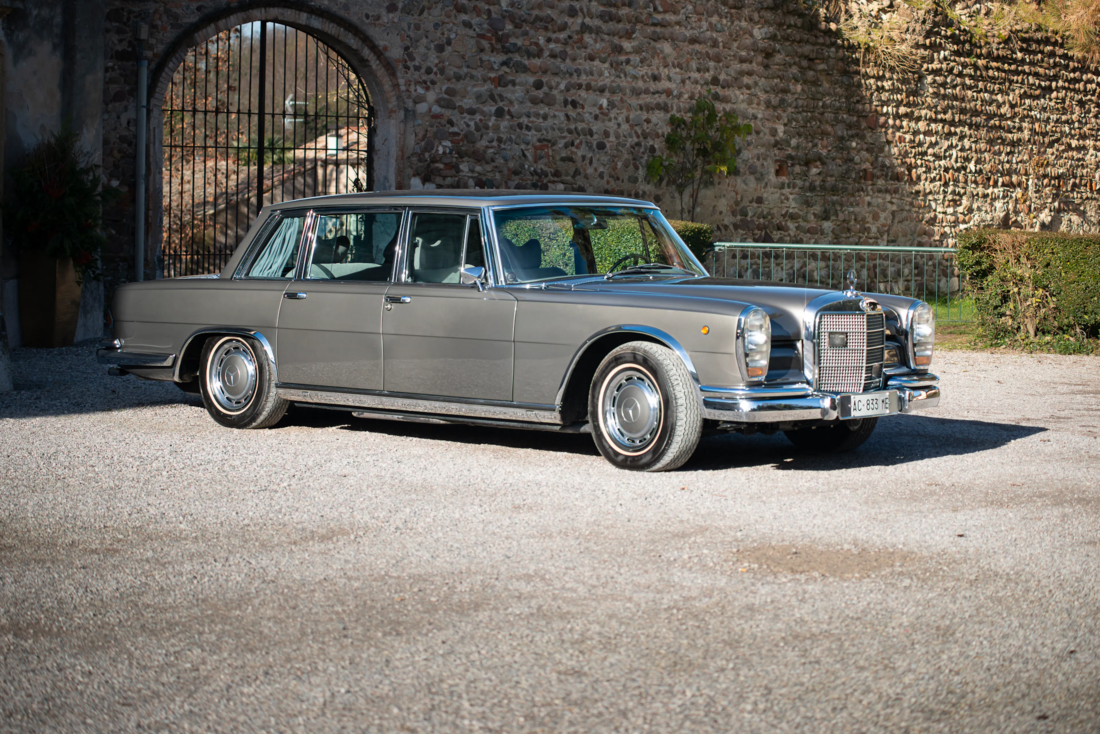 1964 Mercedes-Benz 600 Base | Hagerty Valuation Tool®